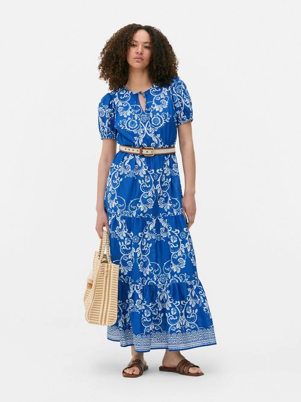 Gestuftes Maxikleid mit Paisleymuster