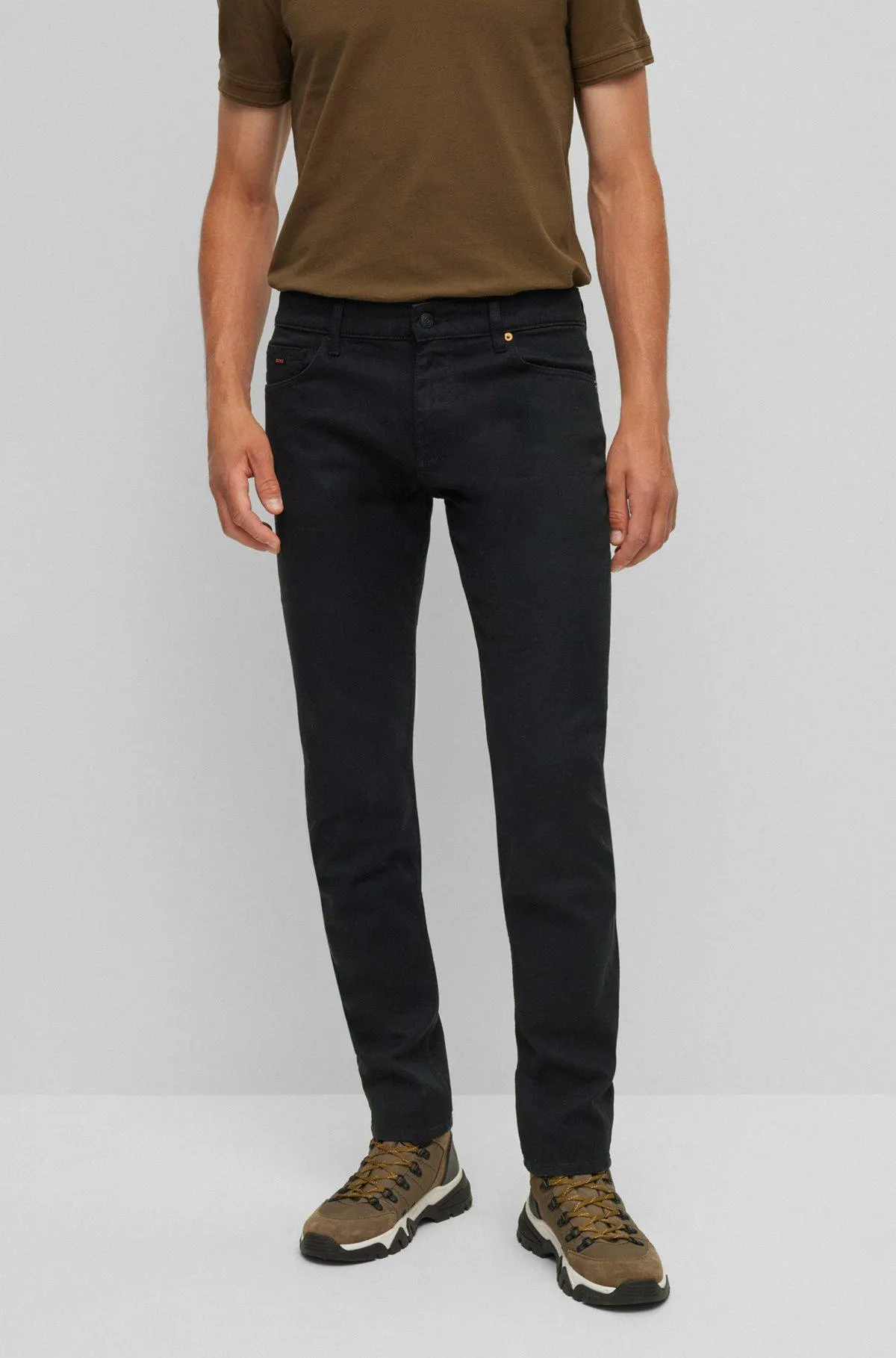 Vaqueros slim fit en denim elástico negro de gran comodidad