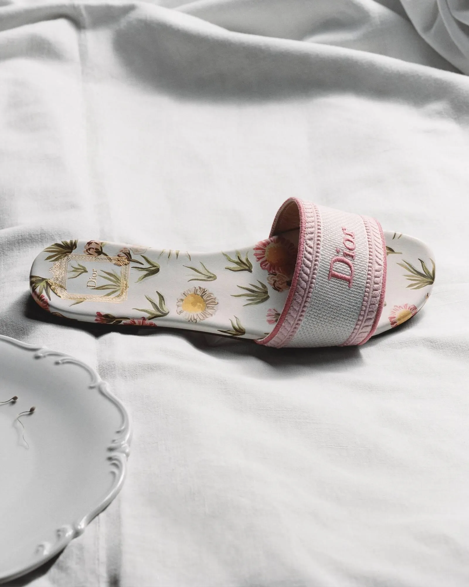 Catálogo de Folleto Dior 29 de marzo al 19 de abril 2026 - Página 4