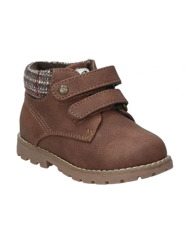 Botas color marron de casual katini klm16715.