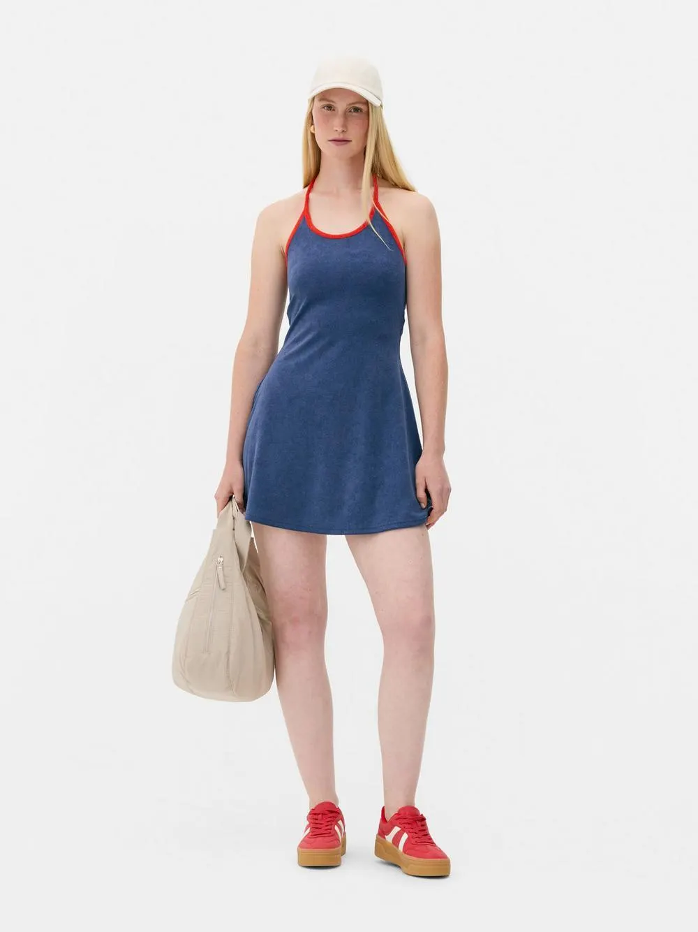 Vestido corto de rizo