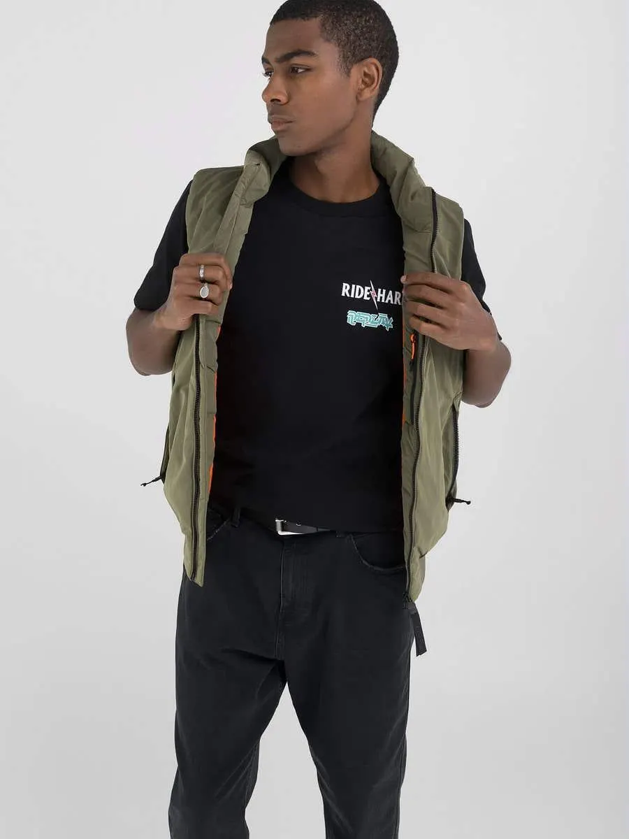 Chaleco con cuello alto y cremallera completa