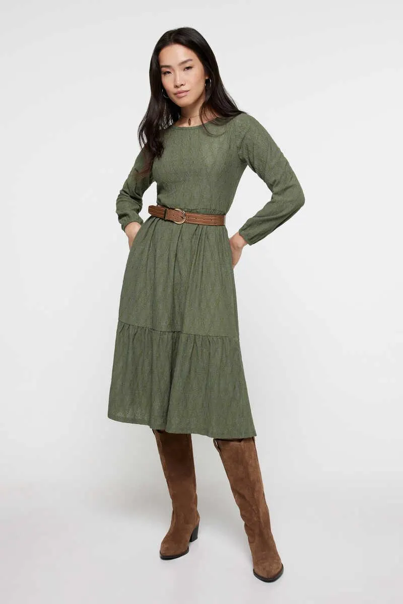 Vestido Midi Bordado