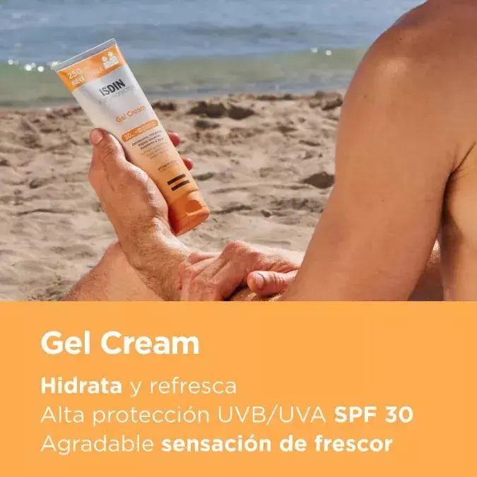 Isdin Fotoprotector Gel Crema SPF30 250 ml