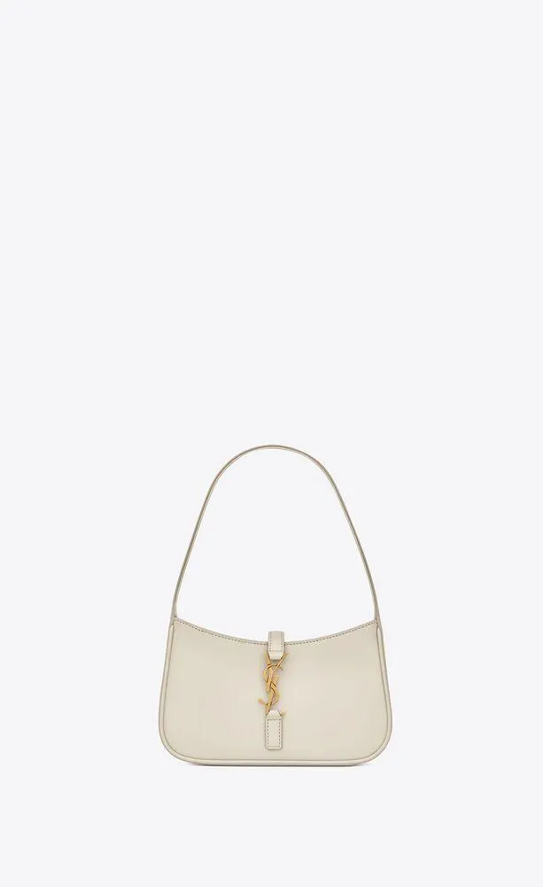 le 5 à 7 mini de piel lisa