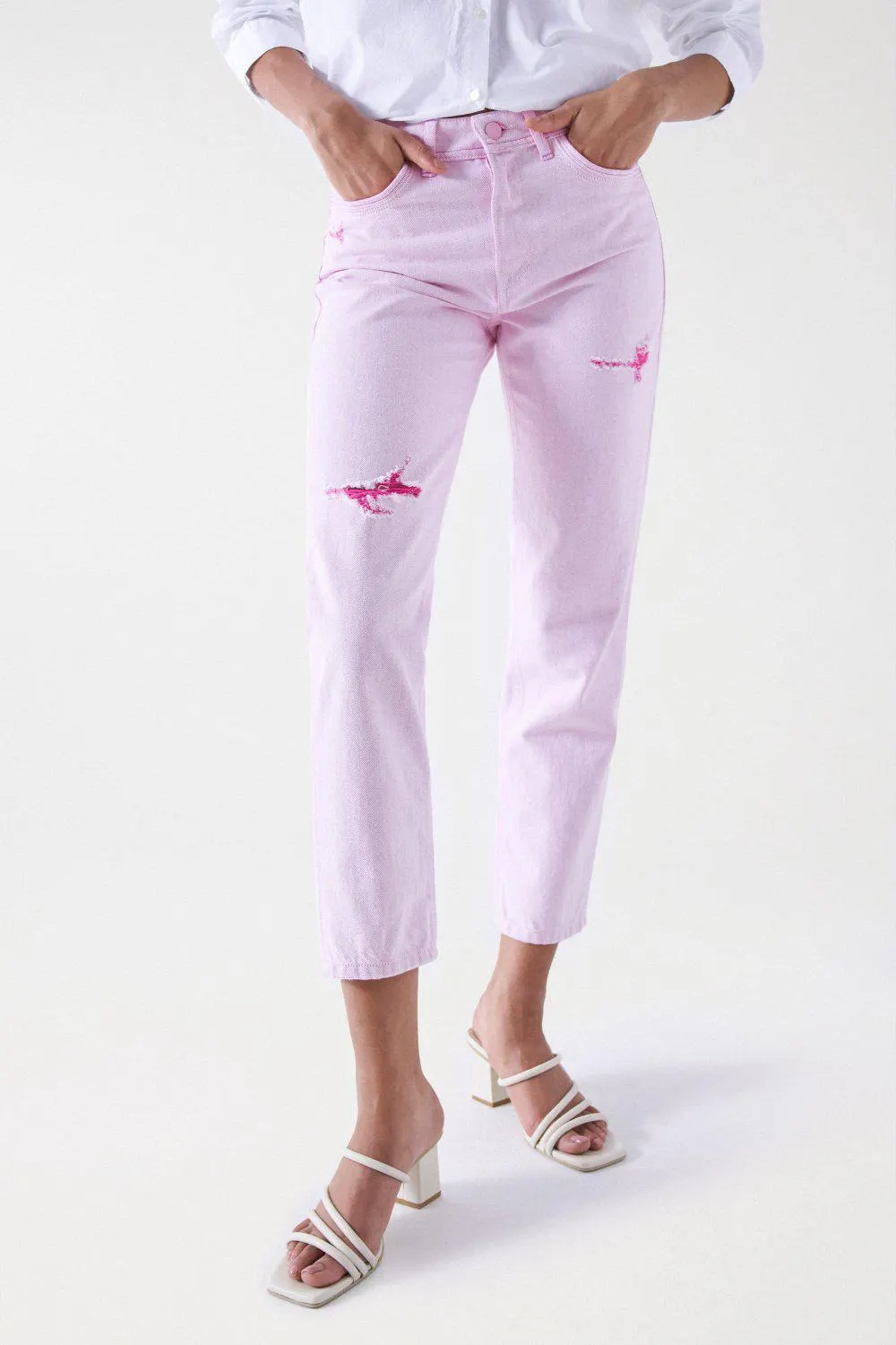 VAQUEROS TRUE CON ROTOS