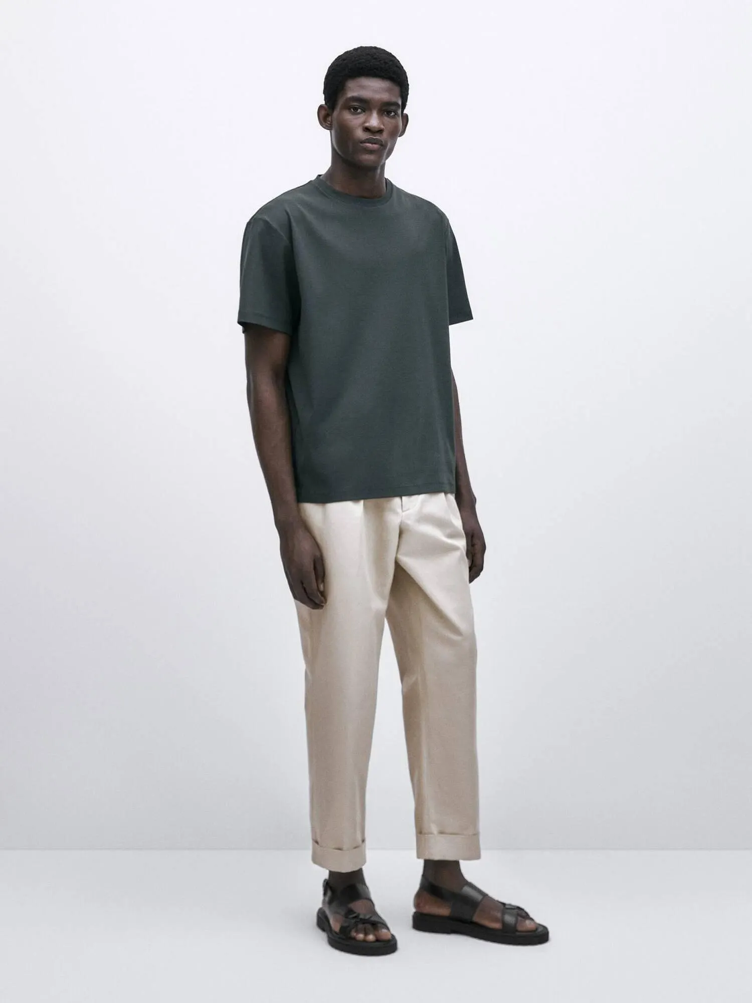 Catálogo de Folleto Massimo Dutti 19 de mayo al 10 de julio 2023 - Página 4