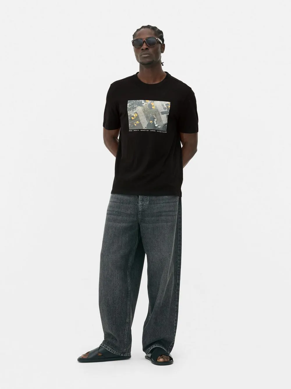 Camiseta de manga corta con estampado de taxis