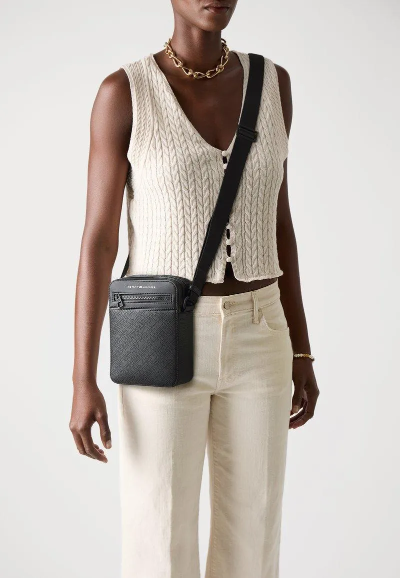 MONOGRAM MINI REPORTER UNISEX - Bandolera - black