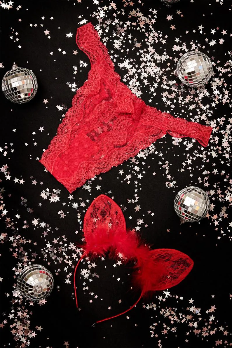 PACK REGALO: TANGA CON DIADEMA OREJAS