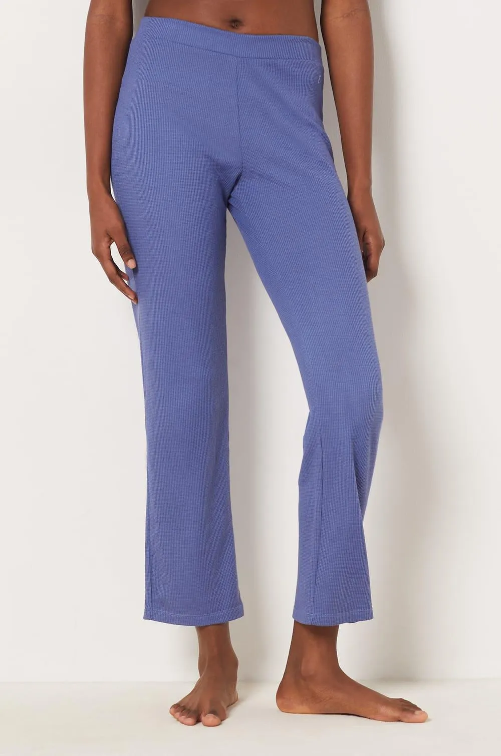 Pantalón pijama suave relieve