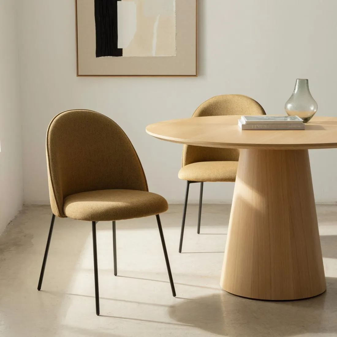 Silla tapizada tierra