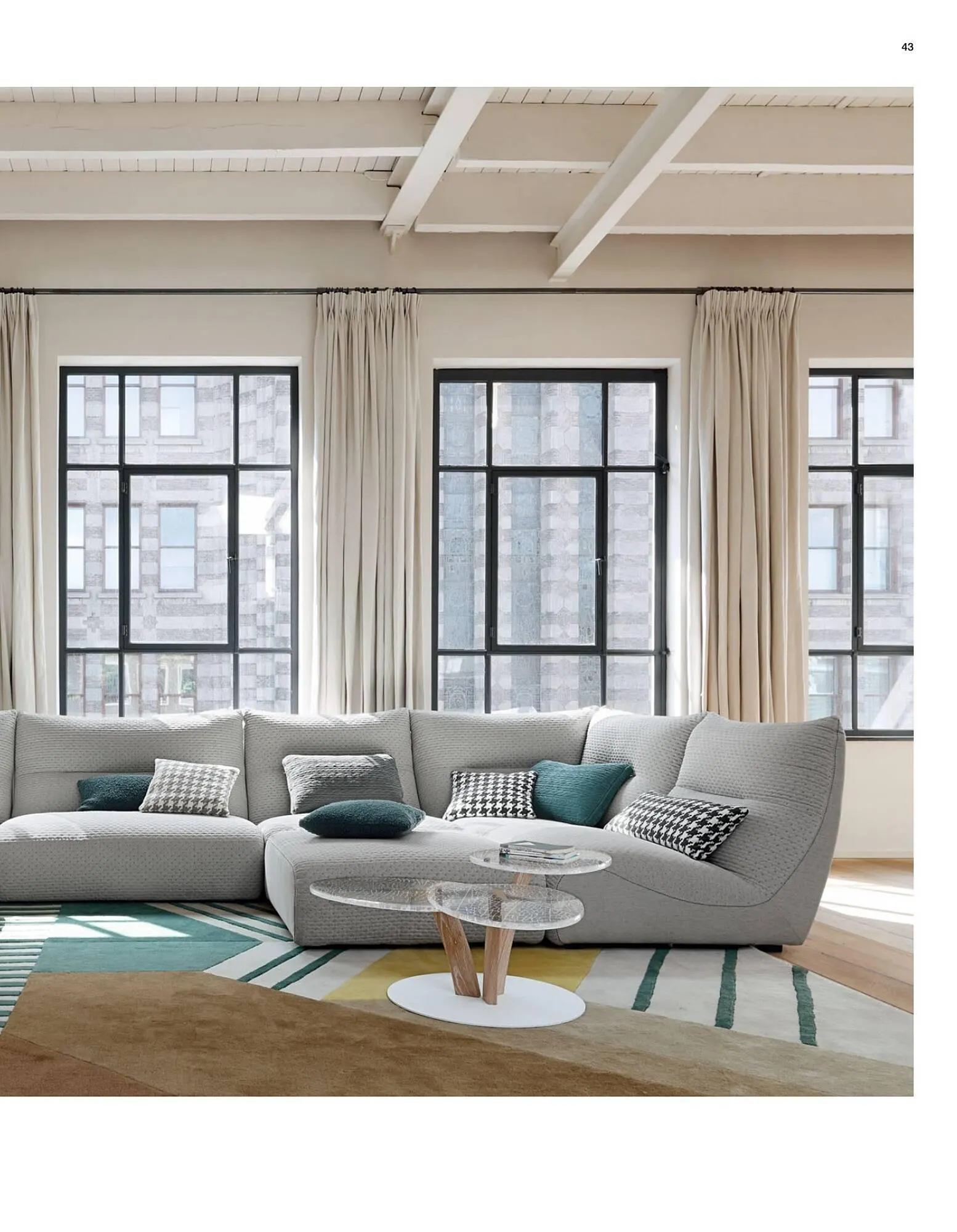 Catálogo de Folleto Roche Bobois 2 de febrero al 28 de diciembre 2024 - Página 45