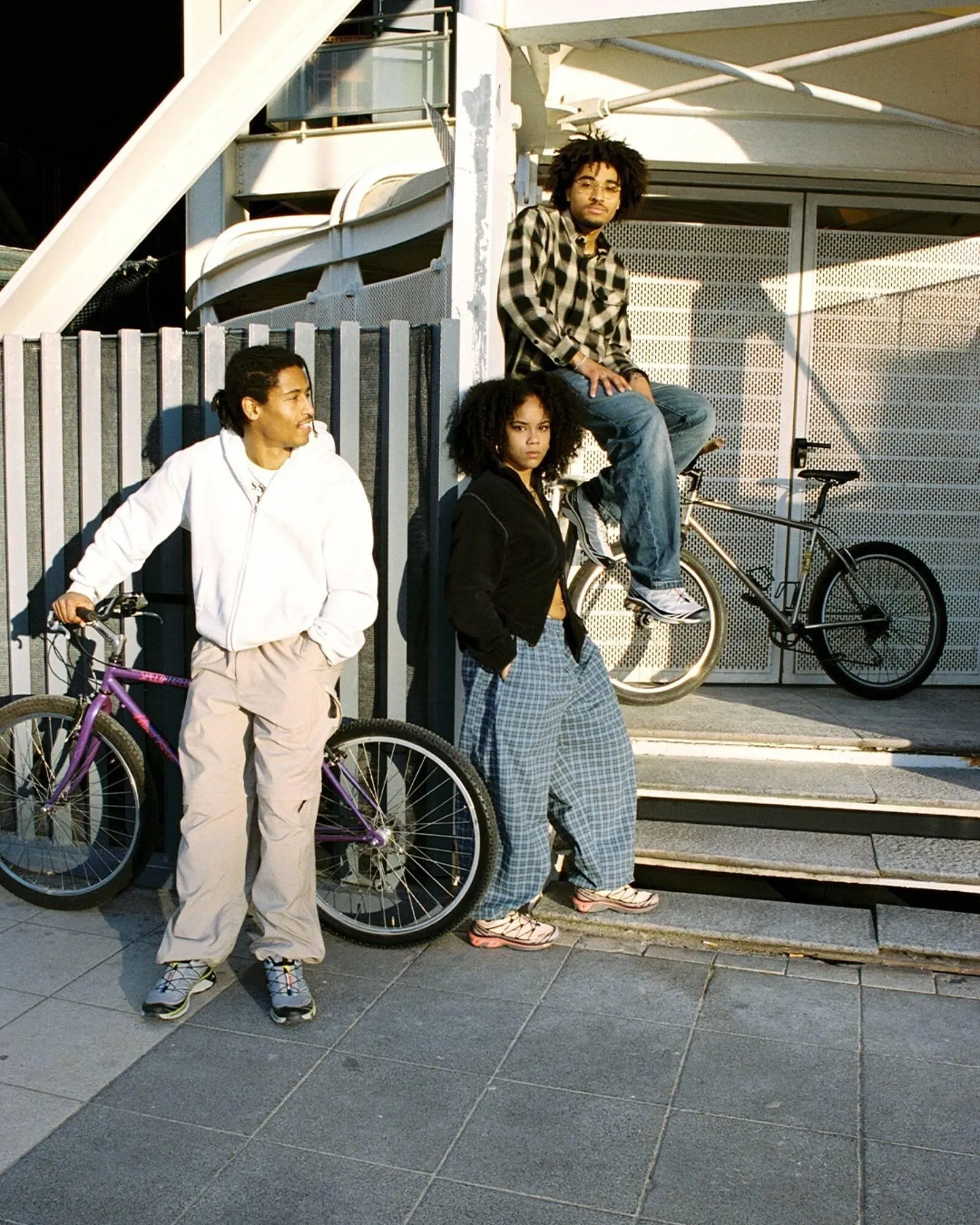 Catálogo de Folleto Foot Locker 17 de abril al 7 de junio 2025 - Página 4