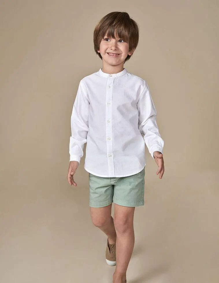 Camisa blanca oxford cuello mao blanco