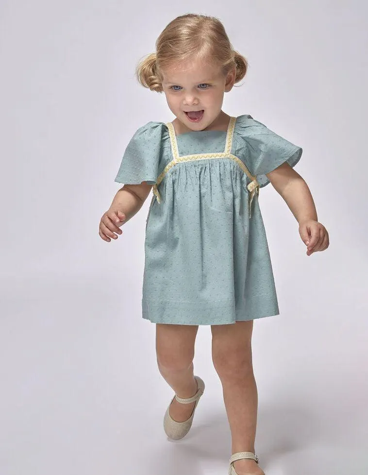 Vestido detalles flúor verde