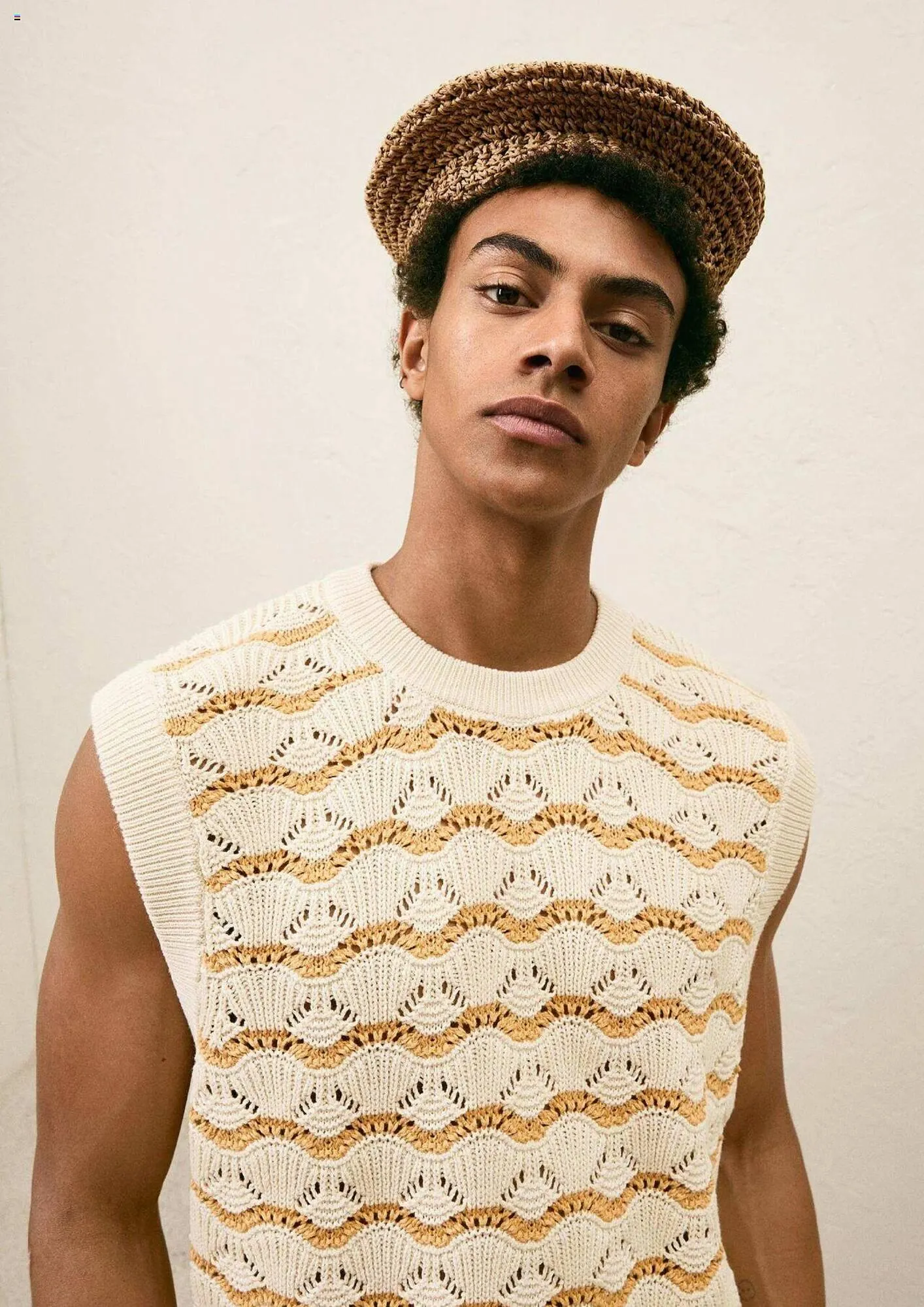 Catálogo de Folleto Bershka 1 de agosto al 31 de agosto 2024 - Página 14