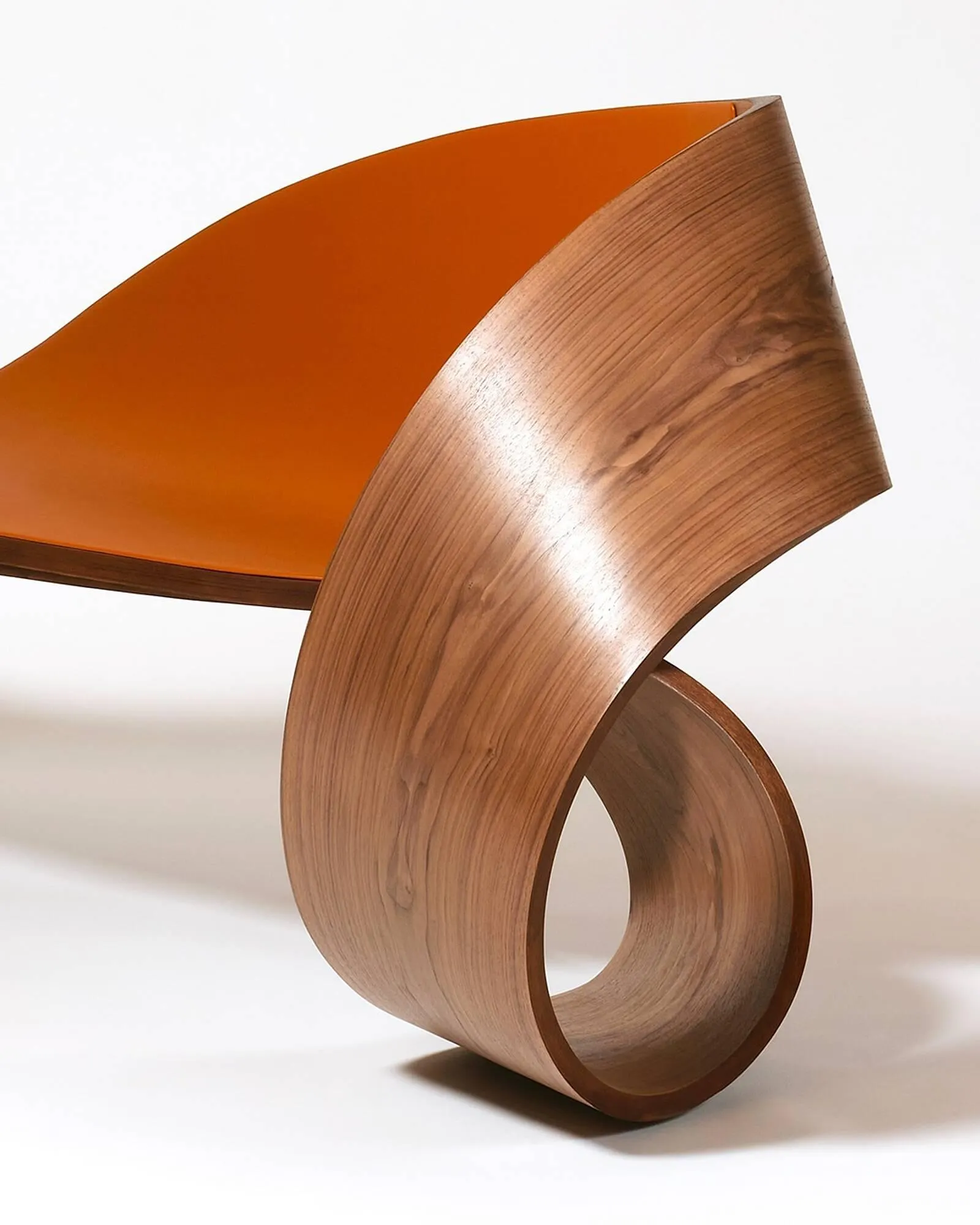 Catálogo de Folleto Longchamp 9 de abril al 7 de junio 2025 - Página 4