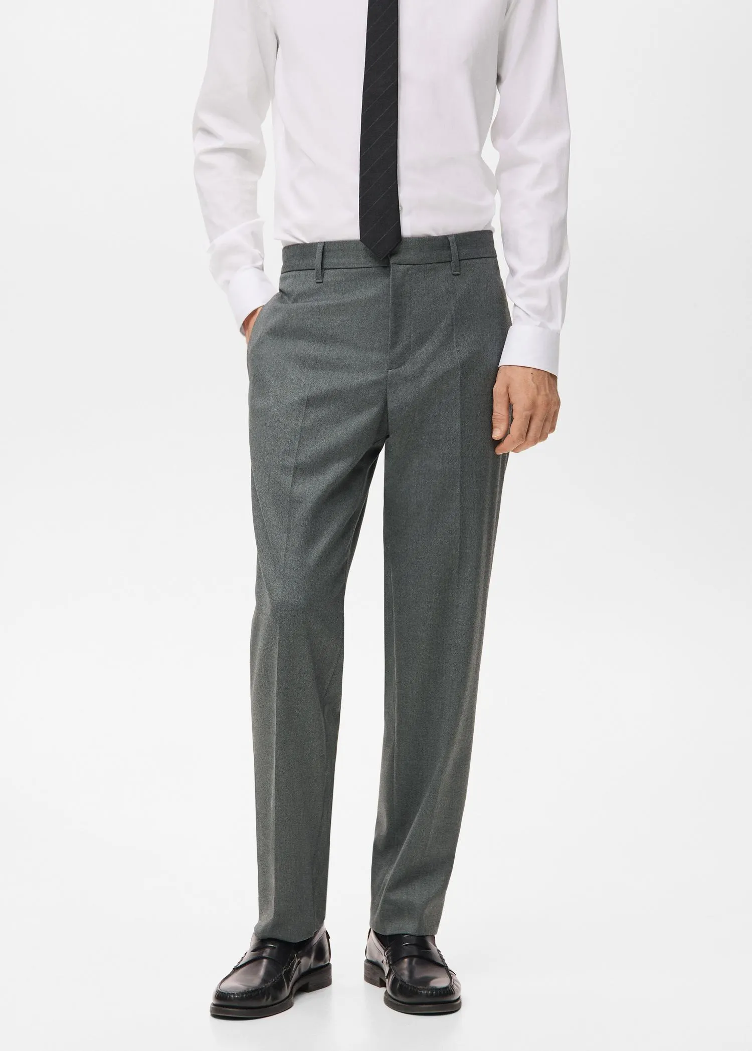 Pantalón recto fluido