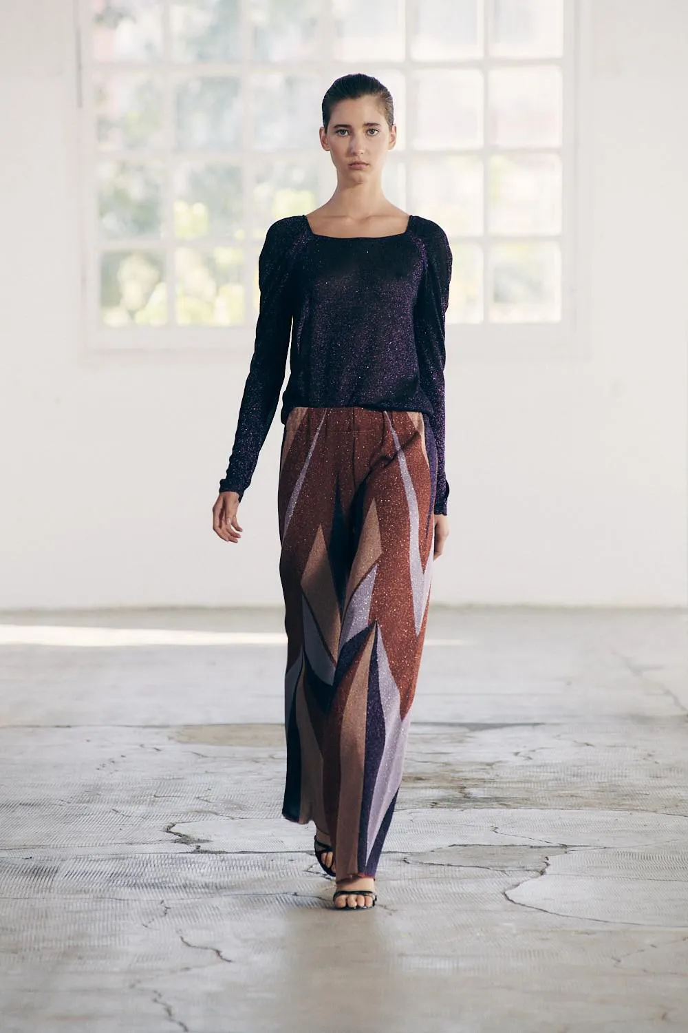 Jersey con escote cuadrado y mangas abullonadas