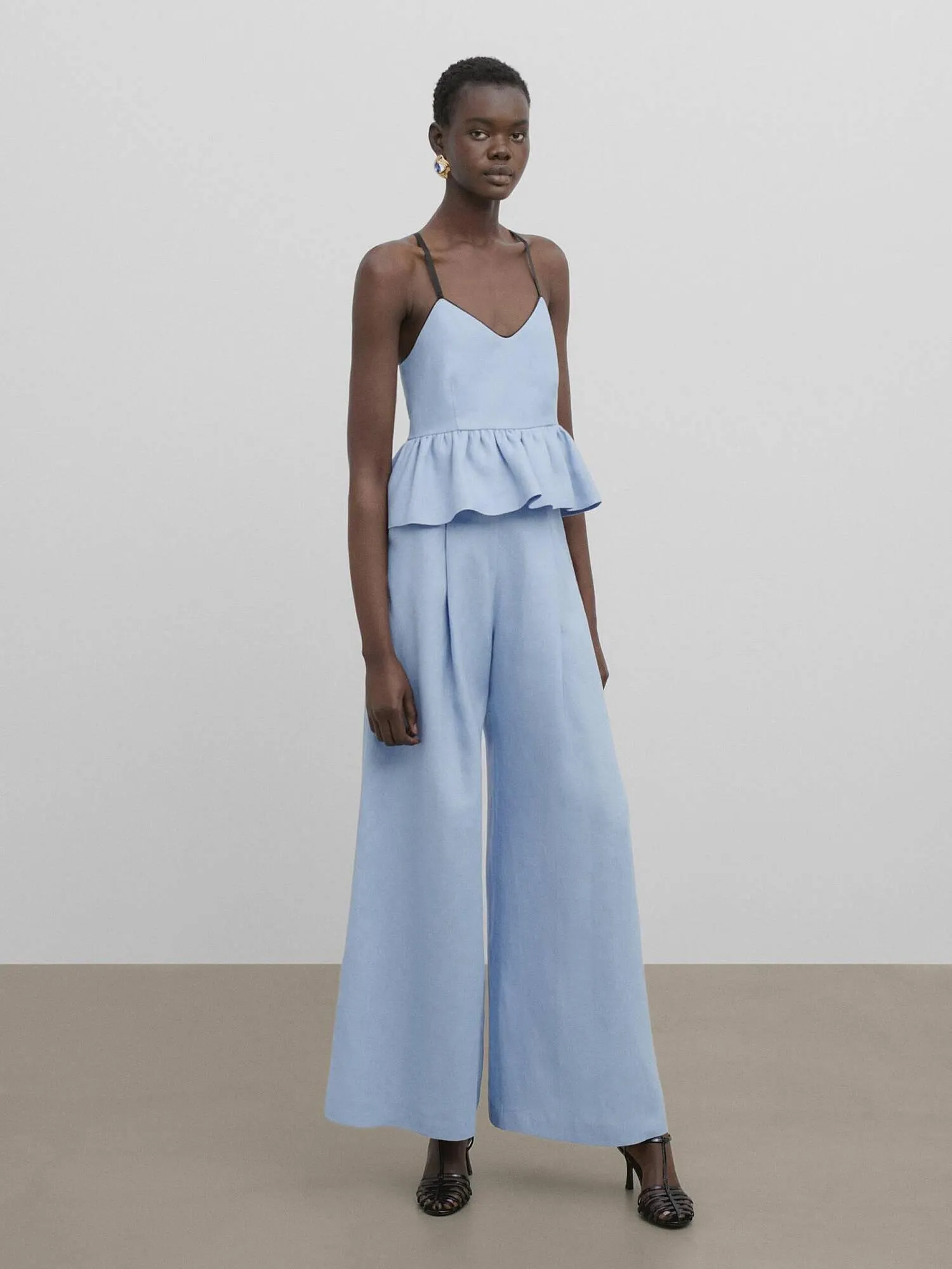 Catálogo de Folleto Massimo Dutti 19 de mayo al 10 de julio 2023 - Página 2