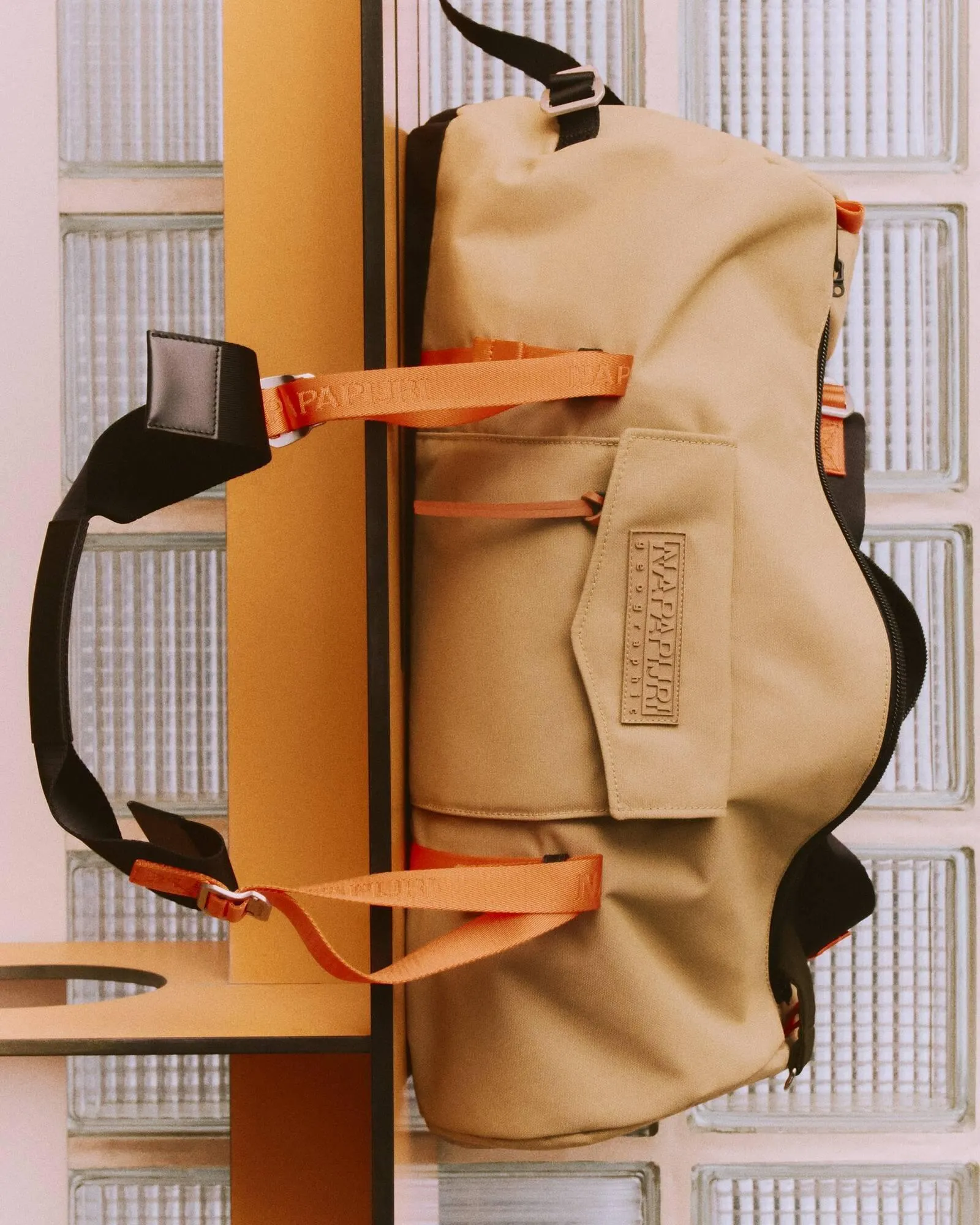 Catálogo de Folleto Napapijri 2 de mayo al 31 de mayo 2025 - Página 2