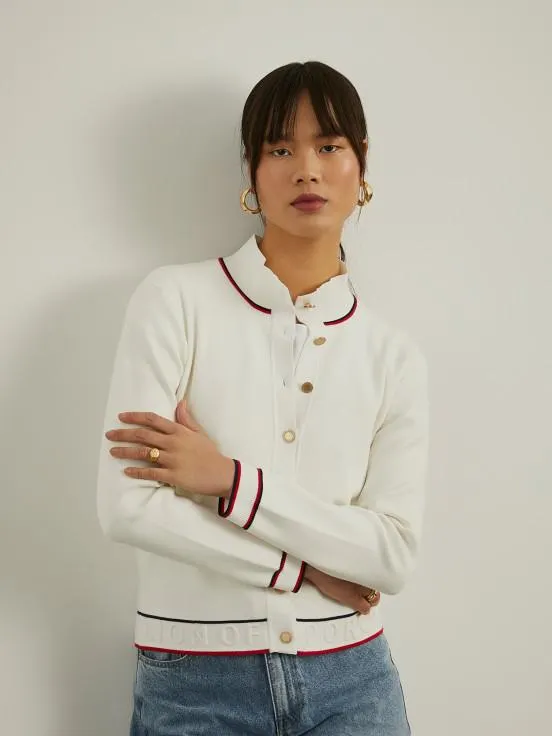 Abrigo de punto con botones