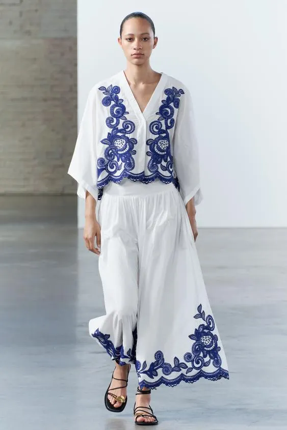 BLUSA BORDADOS CONTRASTE ZW COLLECTION