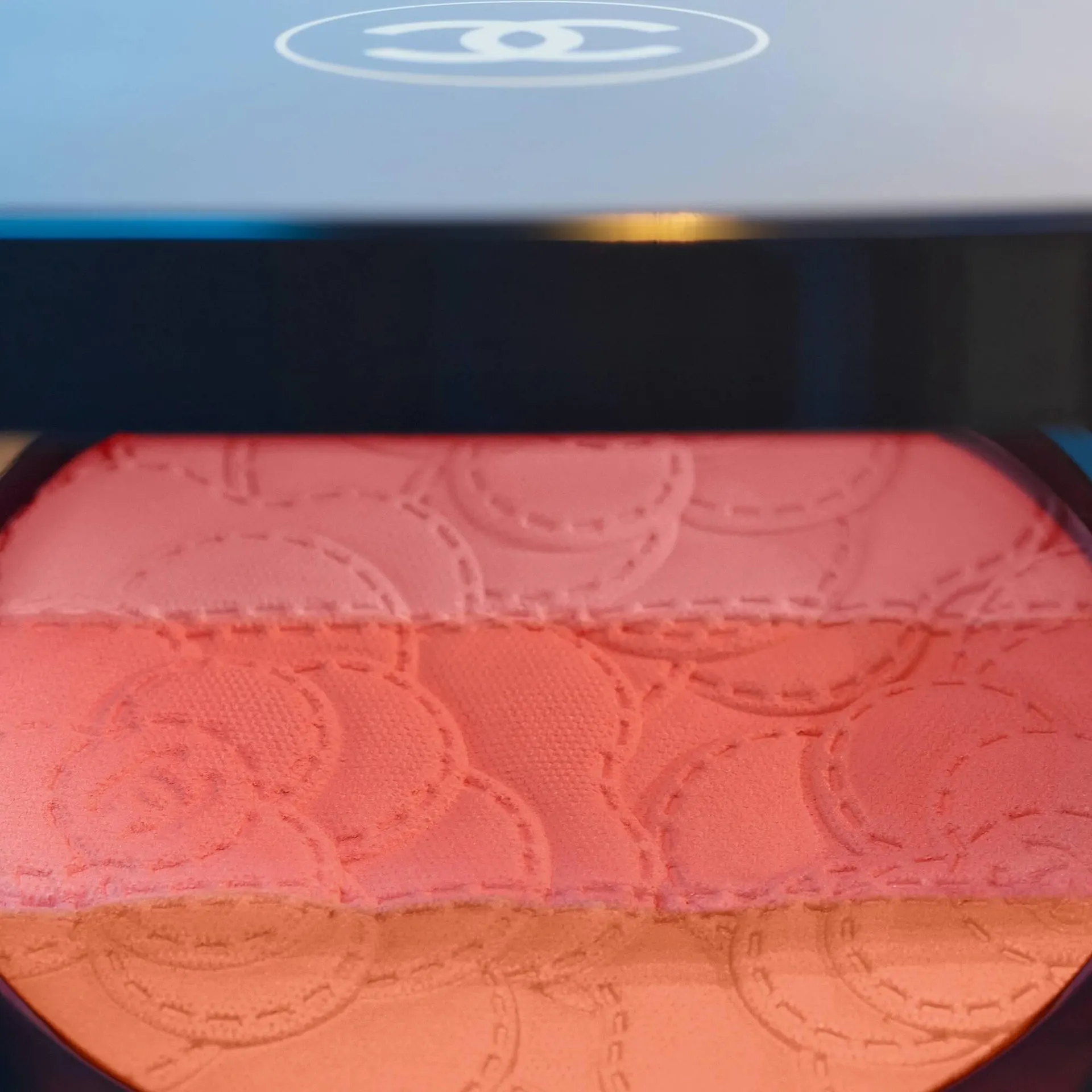 Catálogo de Folleto Chanel 9 de marzo al 15 de marzo 2025 - Página 2