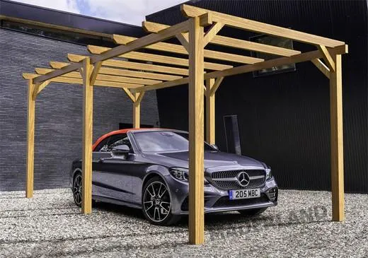 Carport de madera tratada en autoclave Iv, muy resistente gracias a su madera de pino Nórdico.