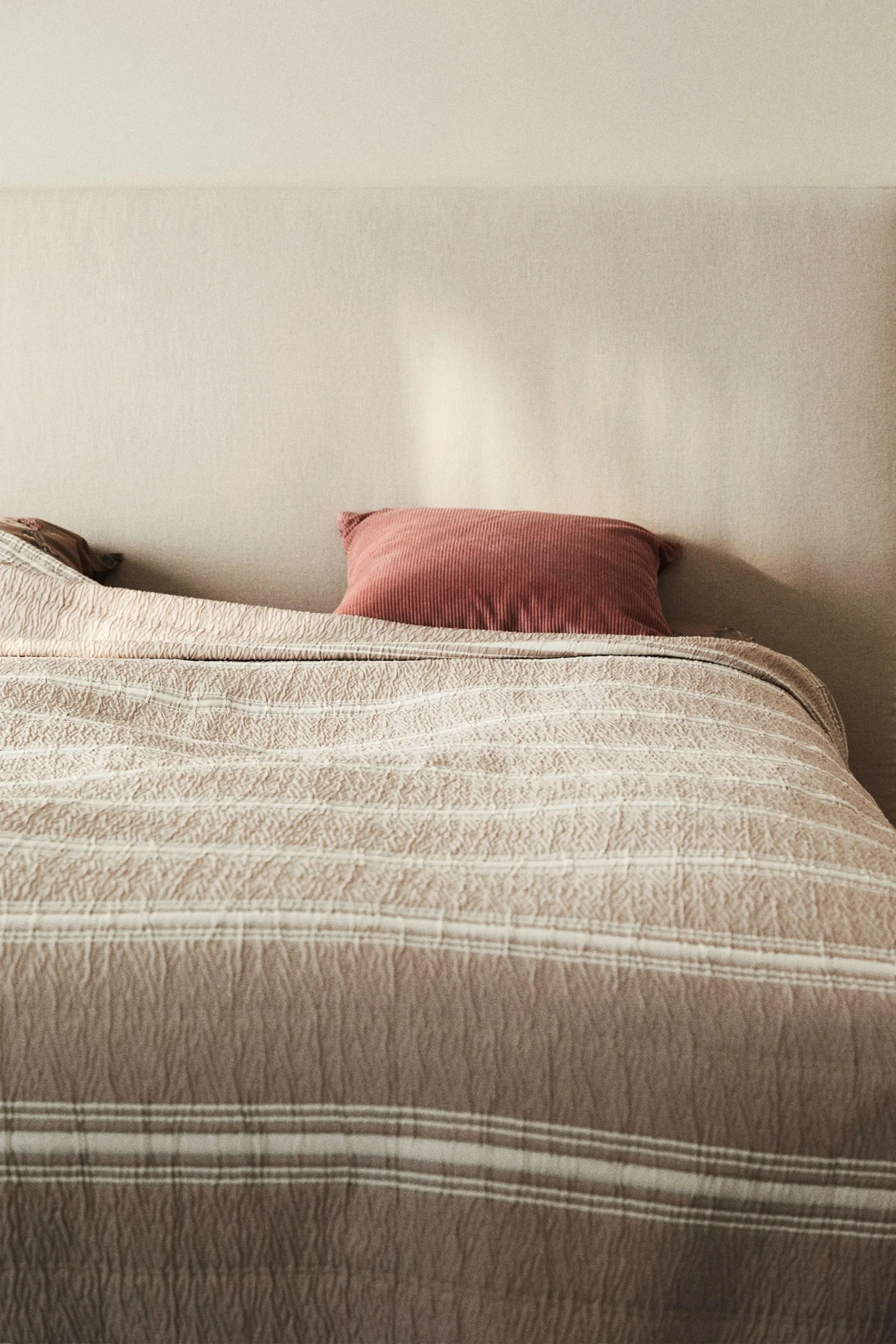 Cubrecama en tejido jacquard