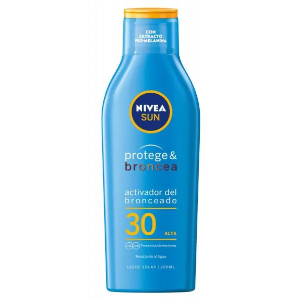 Sun Leche Solar Protege & Broncea