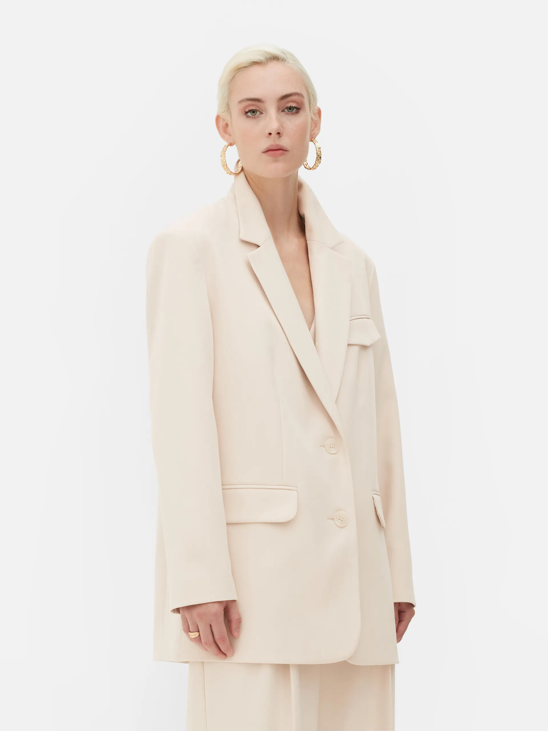 Blazer boyfriend Rita Ora