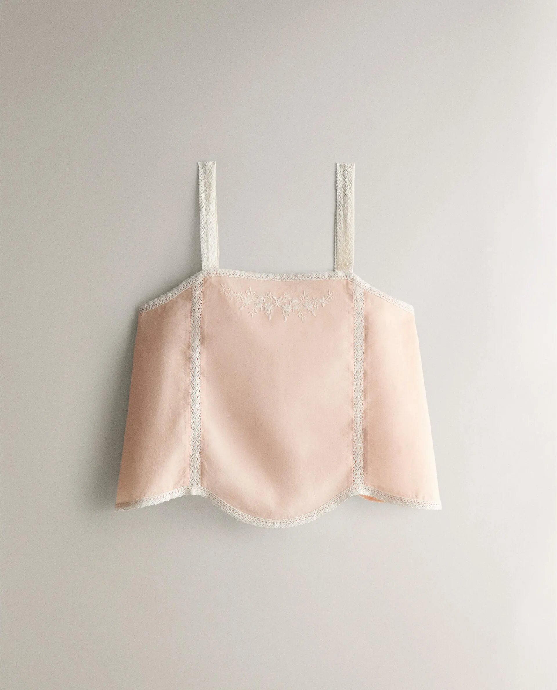 TOP TIRANTES ALGODÓN BORDADOS