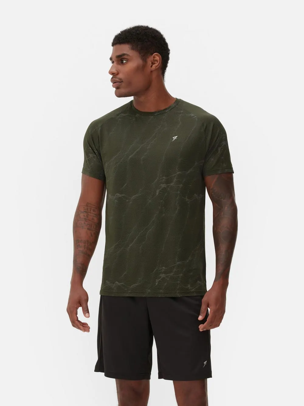 Camiseta deportiva estampada