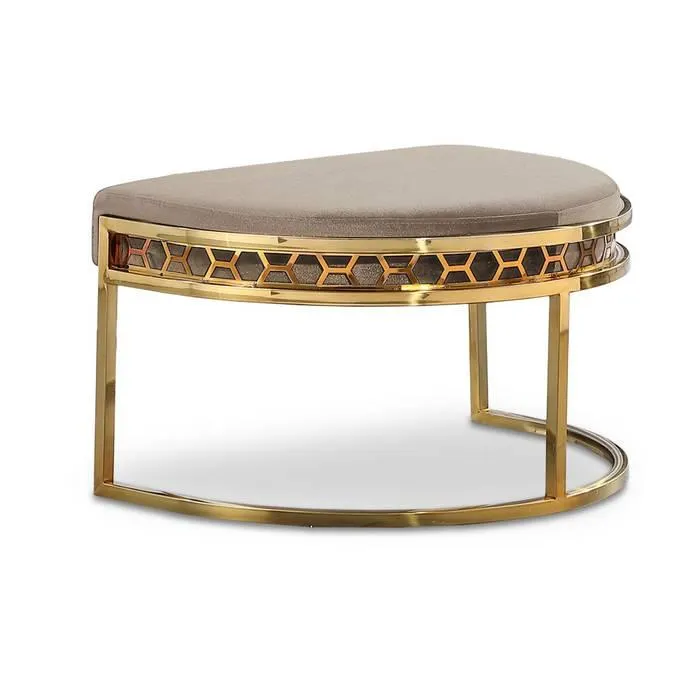 Puf reposapiés Honey terciopelo taupe patas doradas