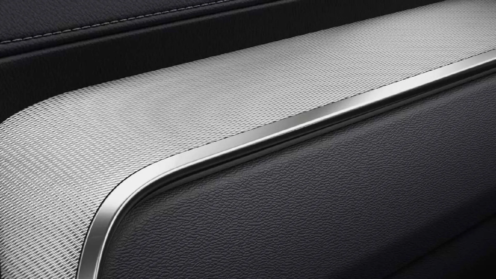 Catálogo de Folleto Volvo 19 de abril al 27 de marzo 2024 - Página 2