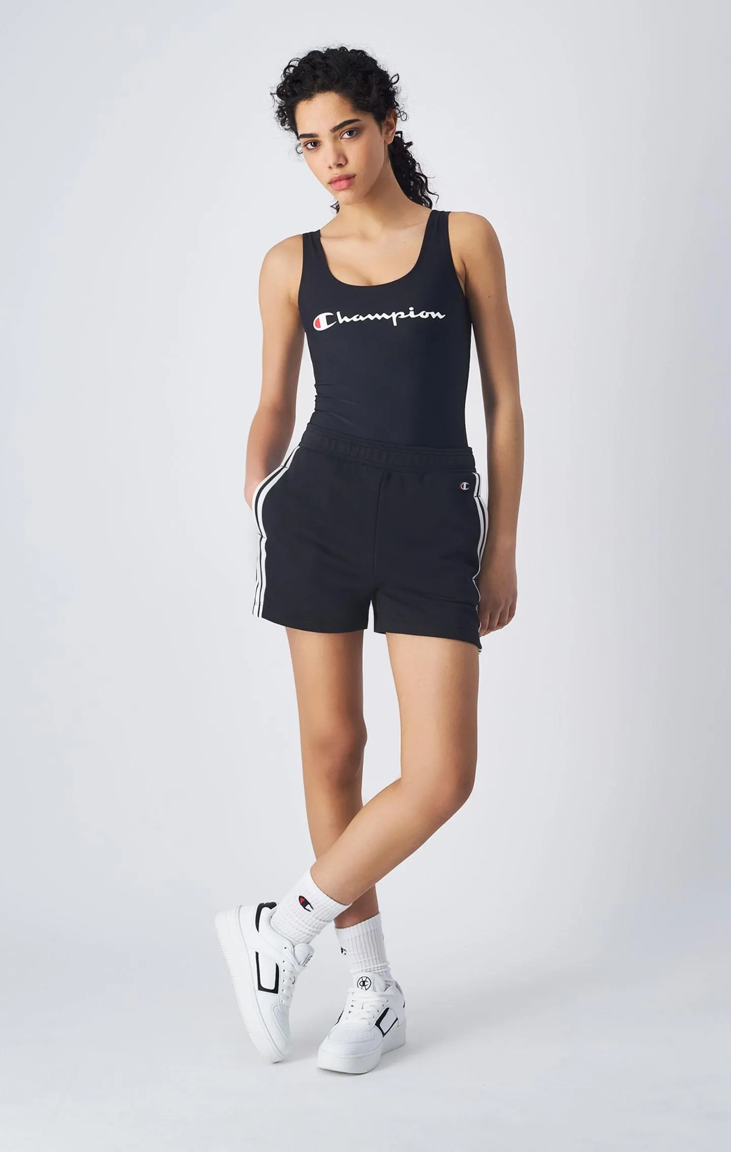 Shorts de Felpa Ligera con Ribete Contrastante