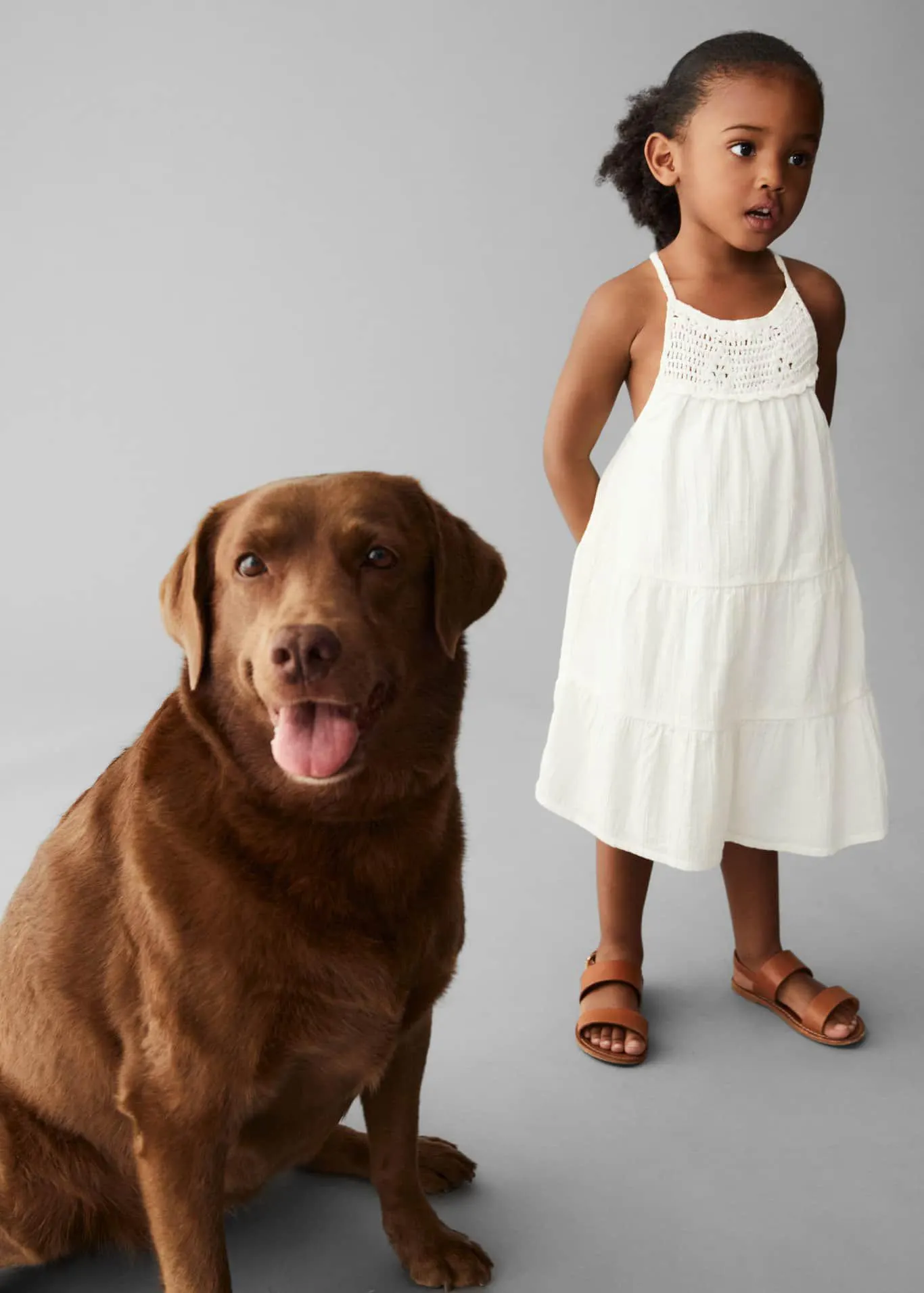 Vestido volantes crochet