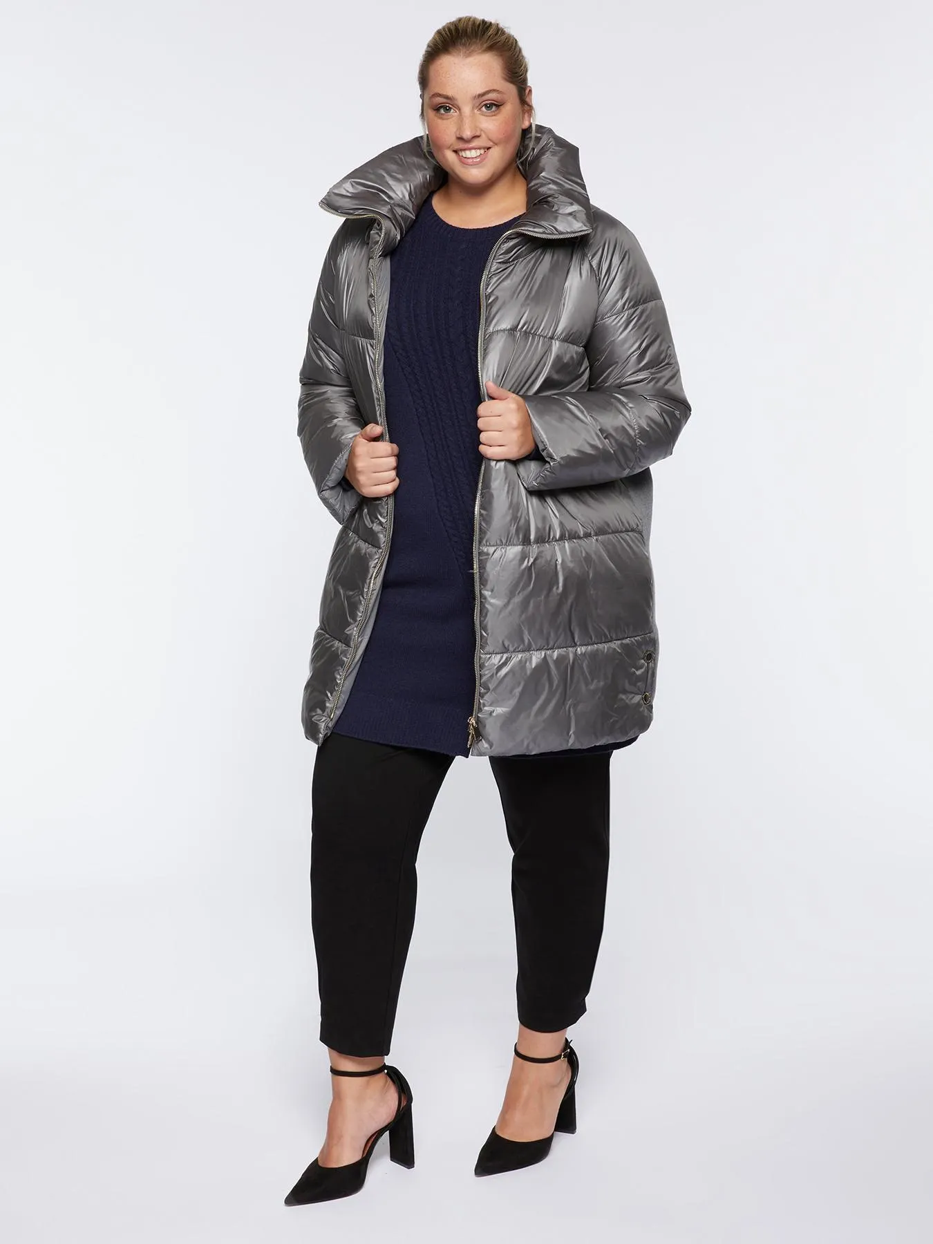 Plumífero con espalda de paño