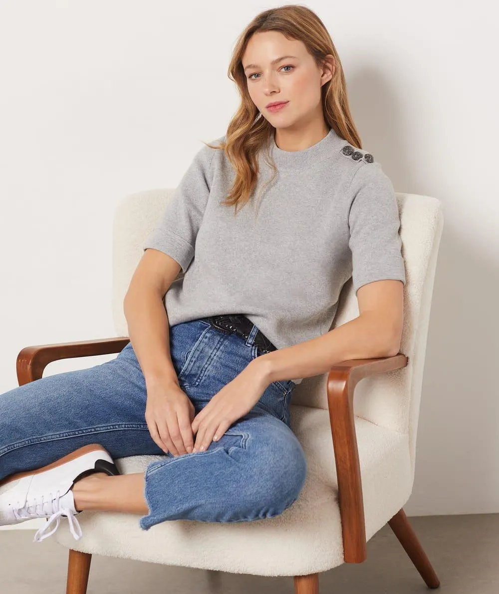 Jersey manga corta detalles botones metalizados