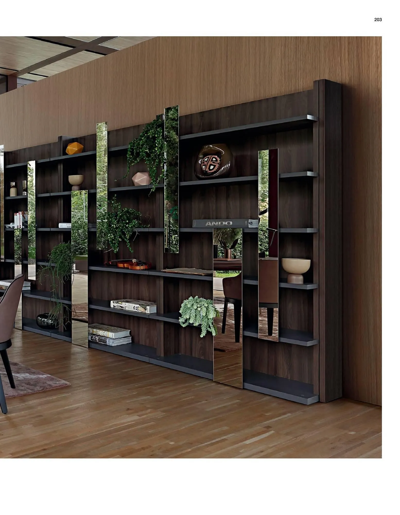 Catálogo de Folleto Roche Bobois 2 de febrero al 28 de diciembre 2024 - Página 205