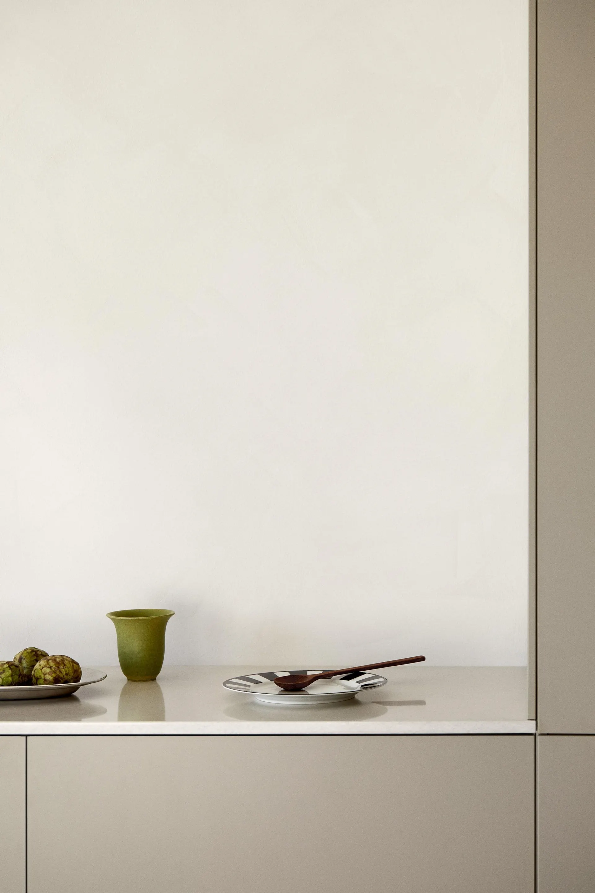 Plato llano de porcelana