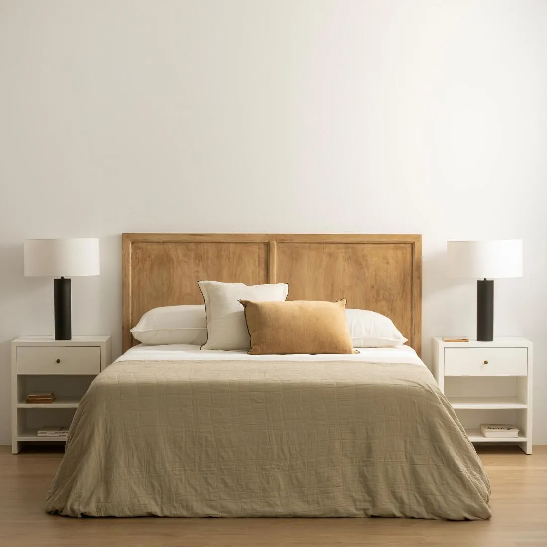 Cabecero de madera maciza 150/160