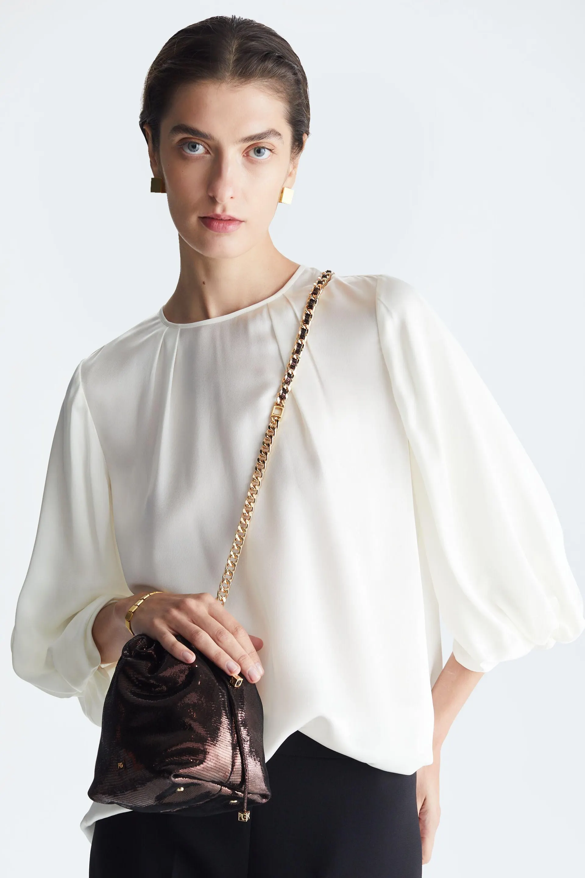 Blusa evasé manga abullonada