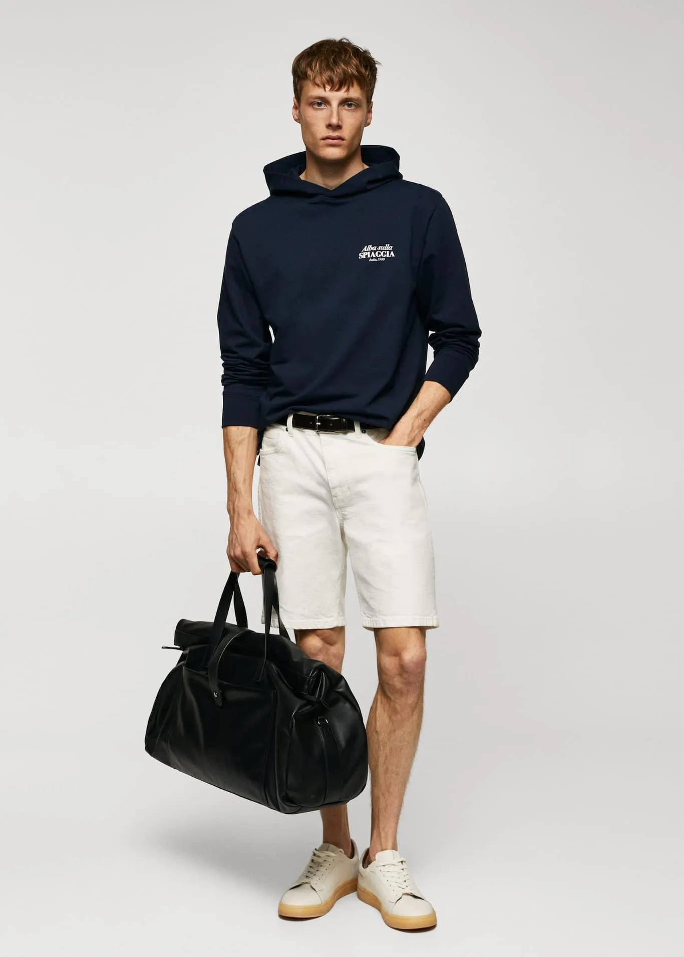 Sudadera capucha algo texto