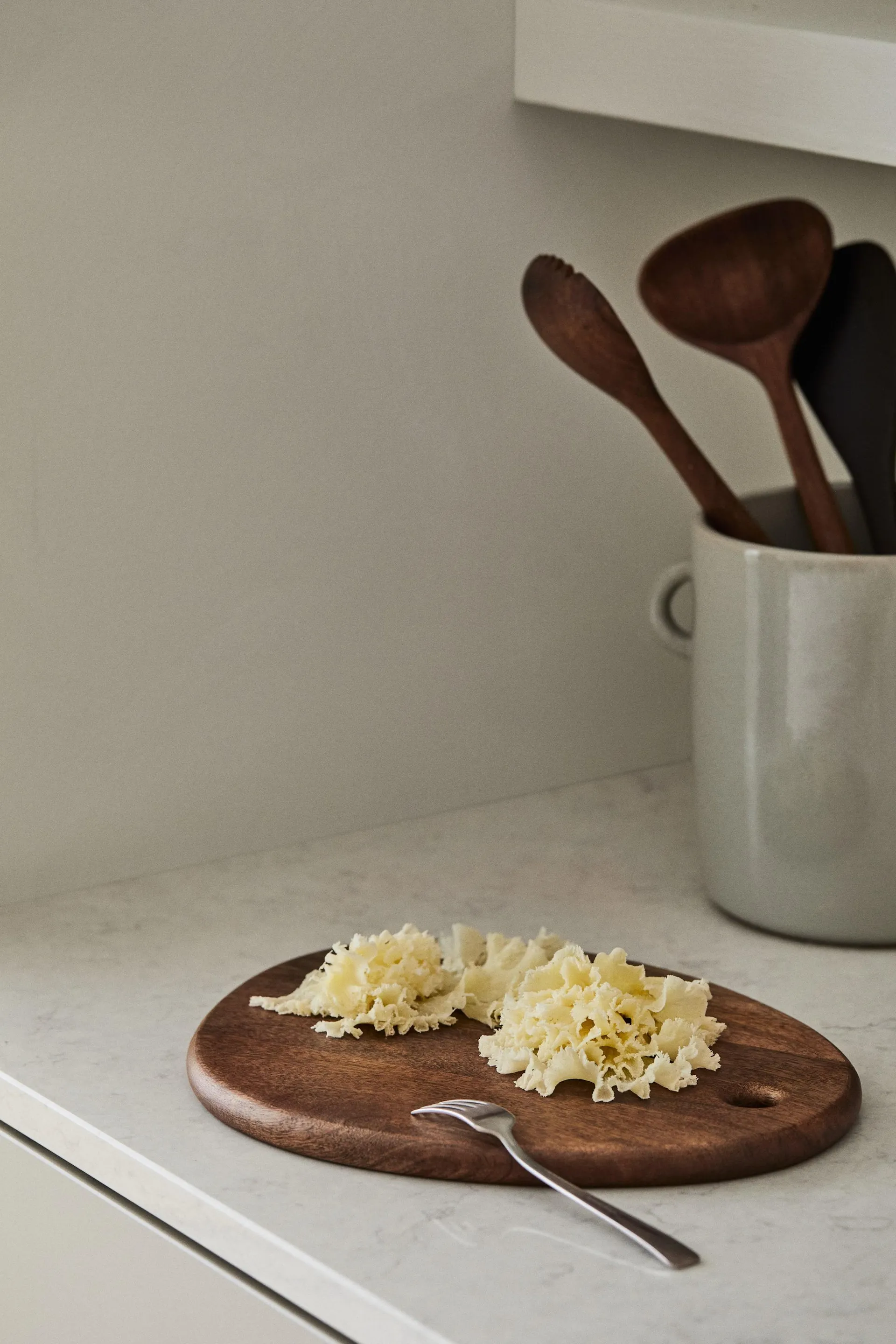 Tabla de cortar pequeña en madera de mango