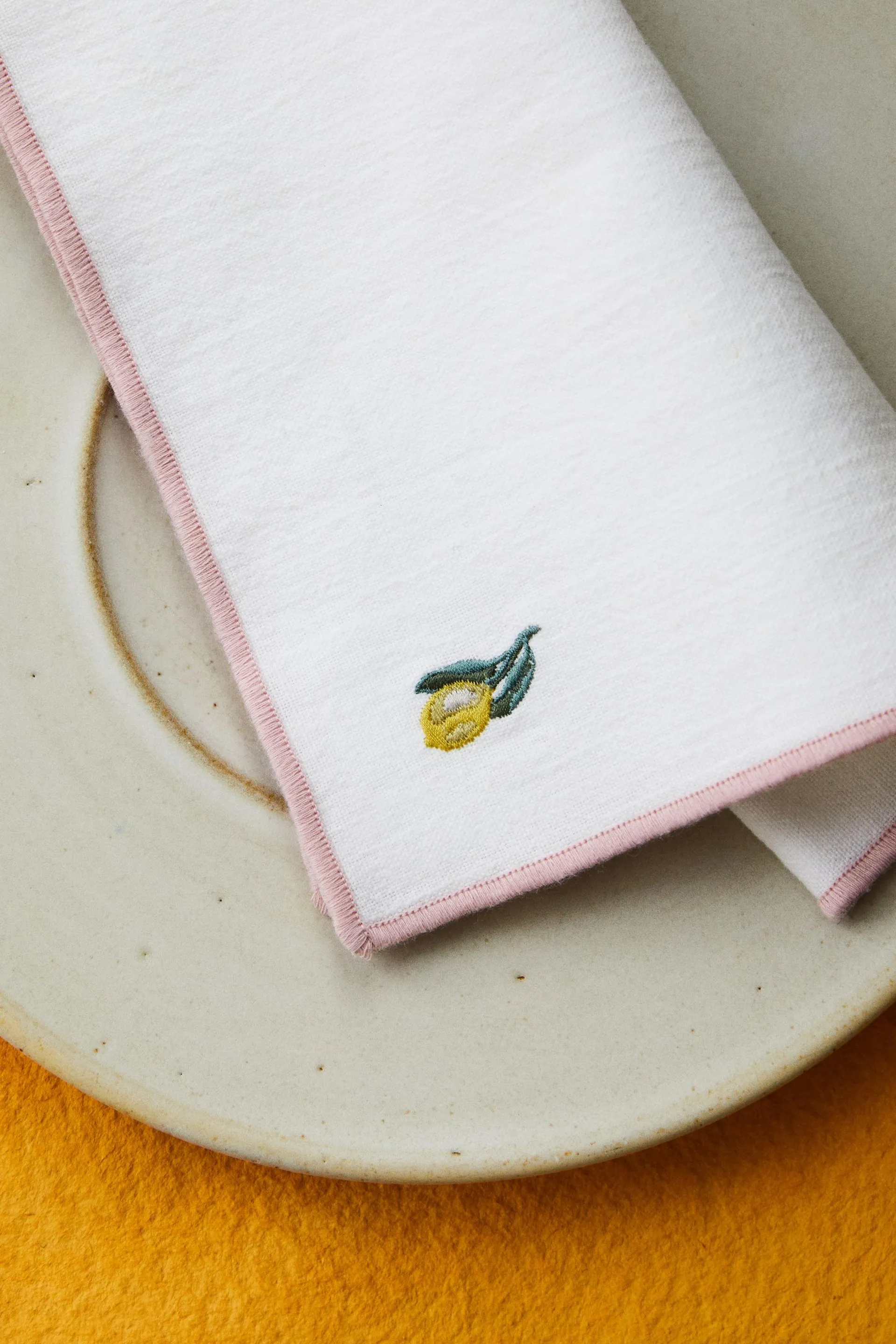 Pack de 4 servilletas bordadas