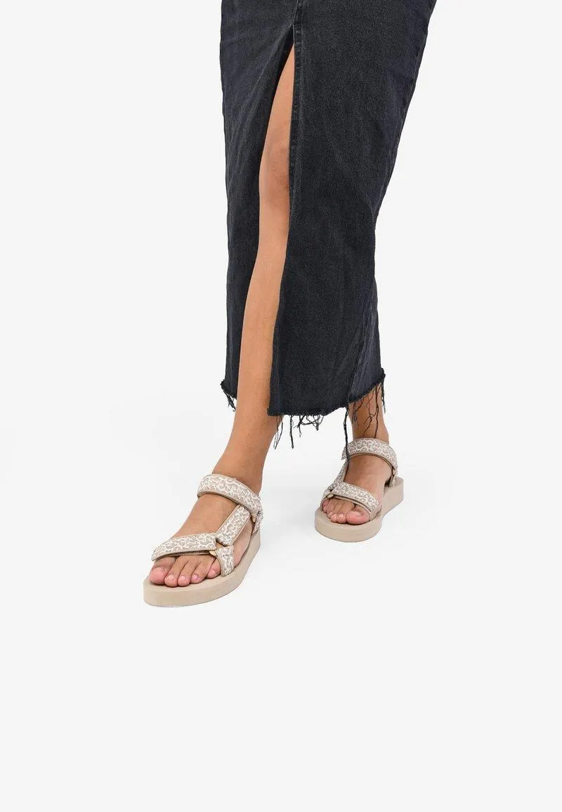 DEPORTIVAS - Sandalias - beige