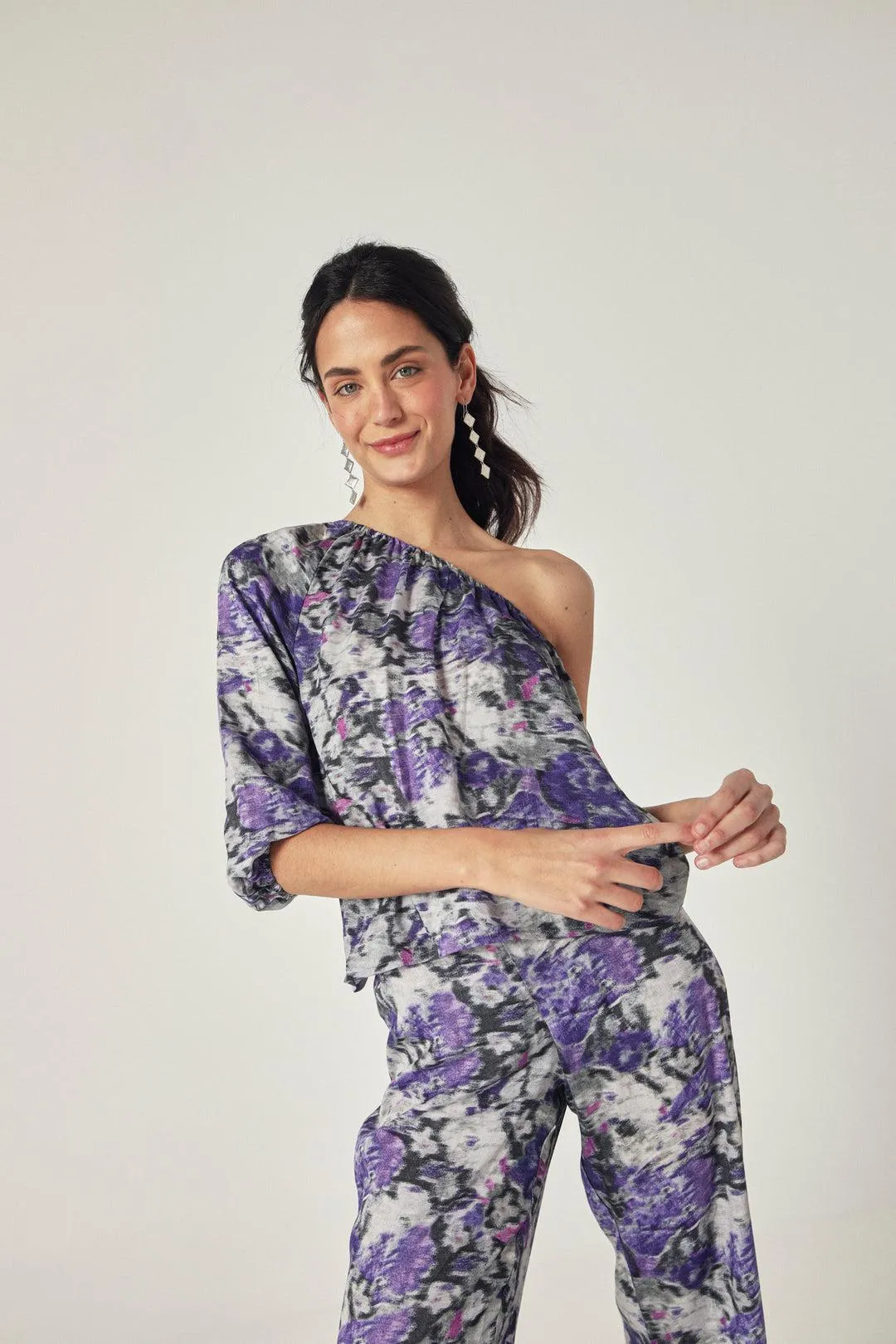 ASYMMETRIC ADITI TOP